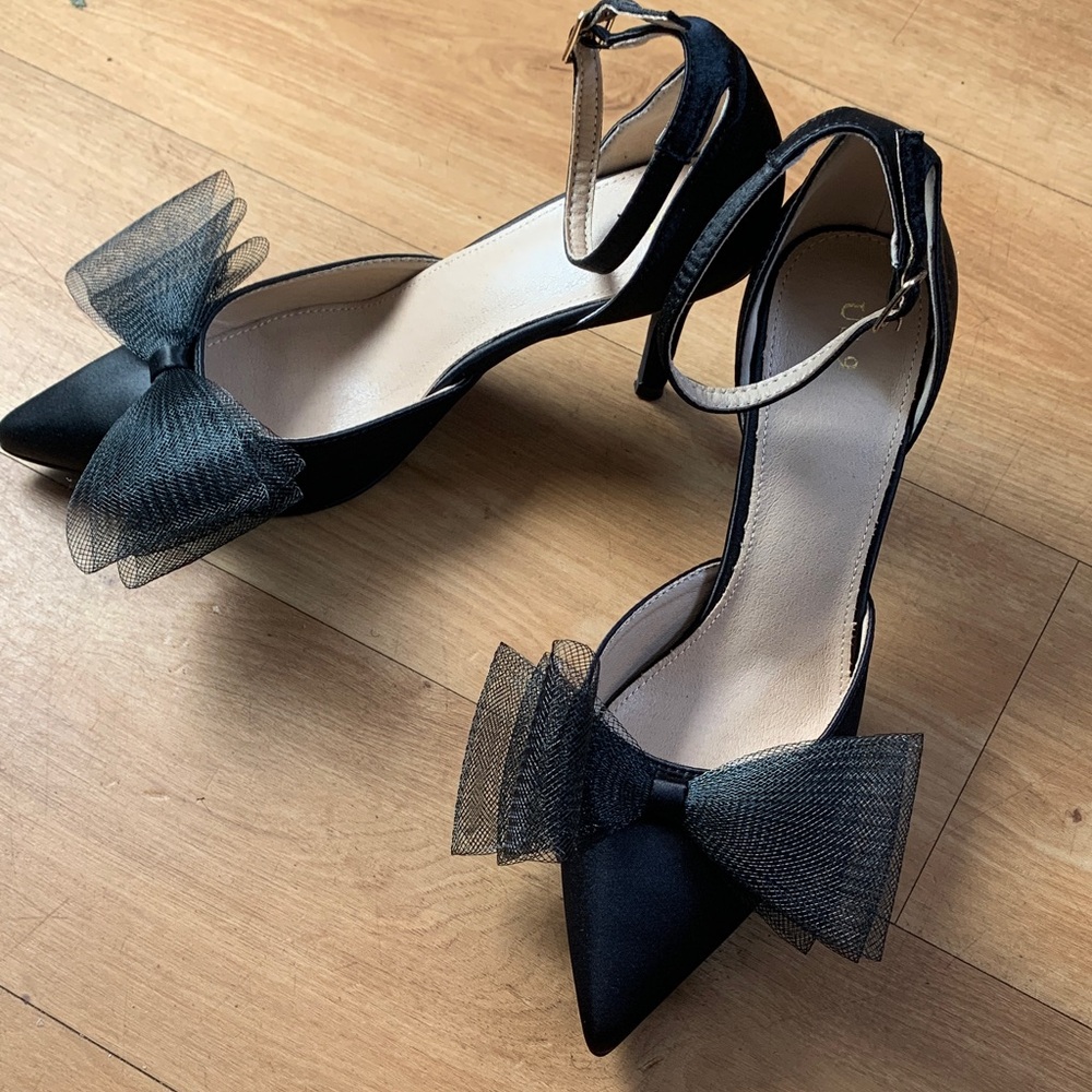 Chase + Chloe Black Mesh Bow Ankle Strap Heels